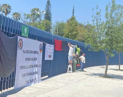 Reabren-instalaciones-de-la-Universidad-Michoacana-tras-orden-judicial-la-huelga-continuara-a-puertas-abiertas