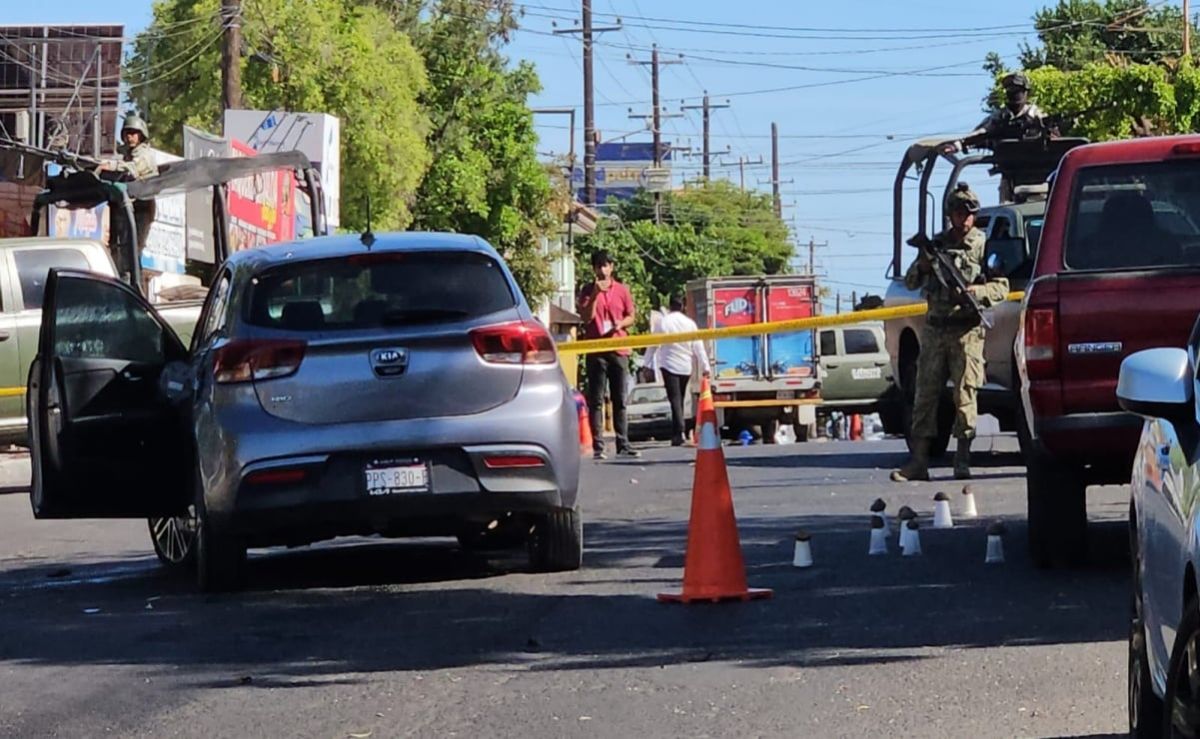 Al-menos-tres-muertos-tras-dos-balaceras-en-la-Plaza-Cuatro-Rios-de-Culiacan