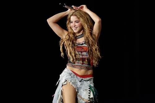 Shakira-y-Burna-Boy-presentan-‘Dai-Dai-la-cancion-oficial-del-Mundial-2026