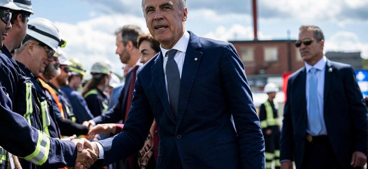 Trump-elevara-a-50-los-aranceles-a-autos-autopartes-y-acero-de-Canada-en-2027