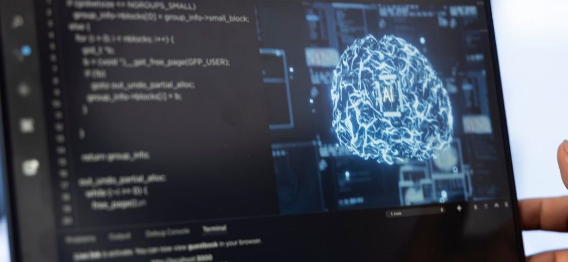 225-expertos-piden-cambios-inmediatos-en-la-seguridad-y-el-aislamiento-de-la-inteligencia-artificial
